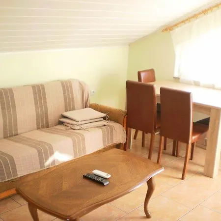 Apartmani Vir Apartamento